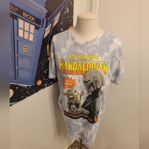 Old Navy Star Wars Mandalorian Grogu Tie Dye Graphic Tee Medium